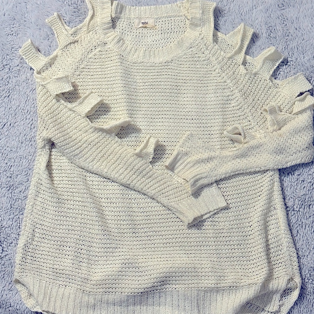 Tobi size small sweater with cute slide cut out on sleeves